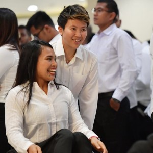 Liliyana 'Butet' Natsir salah satu atlet berprestasi yang menerima SK CPNS di Wisma Kemenpora, Jakarta, Selasa (2/4). (Foto: Humas Kemenpora).