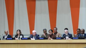Menlu Retno Marsudi saat menjadi narasumber pada Pertemuan Arria Formula, di Gedung DK PBB, New York, AS, Kamis (9/5). (Foto: Humas Kemlu)