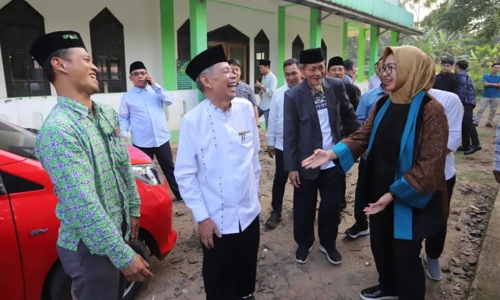 Diskusi di Universitas Matla’ul Anwar, Airin Rachmi Diany Bicara Pemekaran Daerah hingga Beasiswa Bagi Mahasiswa