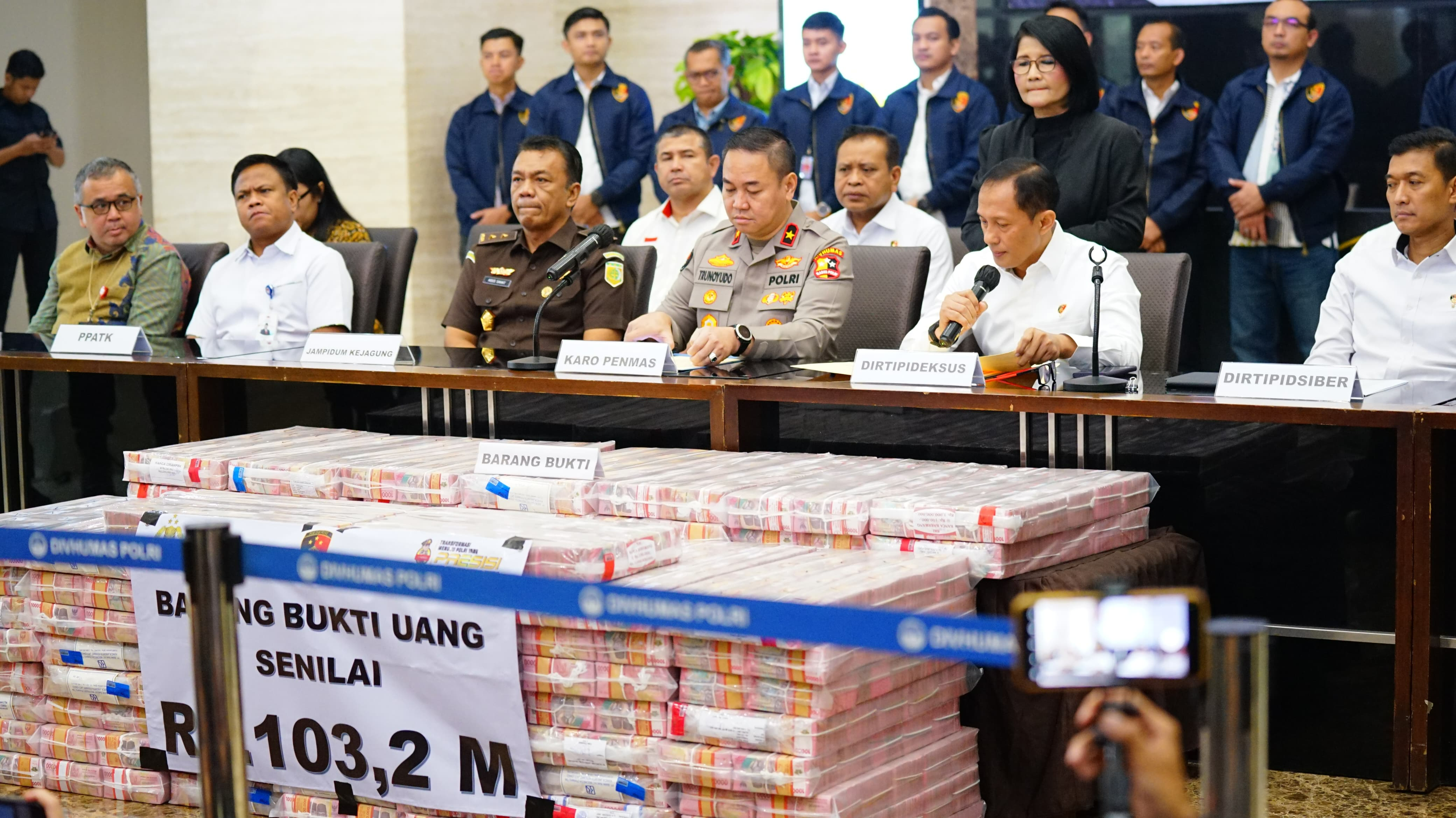 Polri Tetapkan PT AJP dan FH Sebagai Tersangka TPPU Judi Online, Sita Uang Rp 103,27 Miliar 4 b361c825 a407 438f 8754 2ab7f9b8