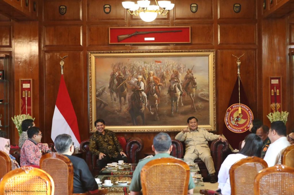 Menhan Prabowo Terima Forum Pemred, Diskusi Santai Soal Pertahanan