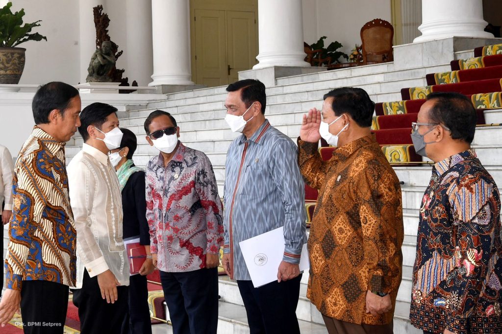 Dampingi Presiden Jokowi Sambut Presiden Filipina, Menhan Prabowo Tandatangani Kerja Sama Pertahanan RI-Filipina