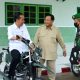 Perkuat Pertahanan Teritorial, Presiden Jokowi Saksikan Menhan Prabowo Serahkan Kendaraan ke Kodim 1503/Tual