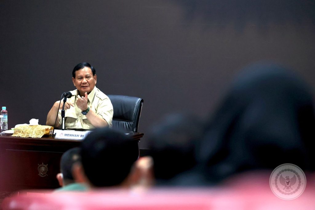 Respons Krisis Air di NTB, Menhan Prabowo Kirim Tim Unhan RI Teliti Sumber Air