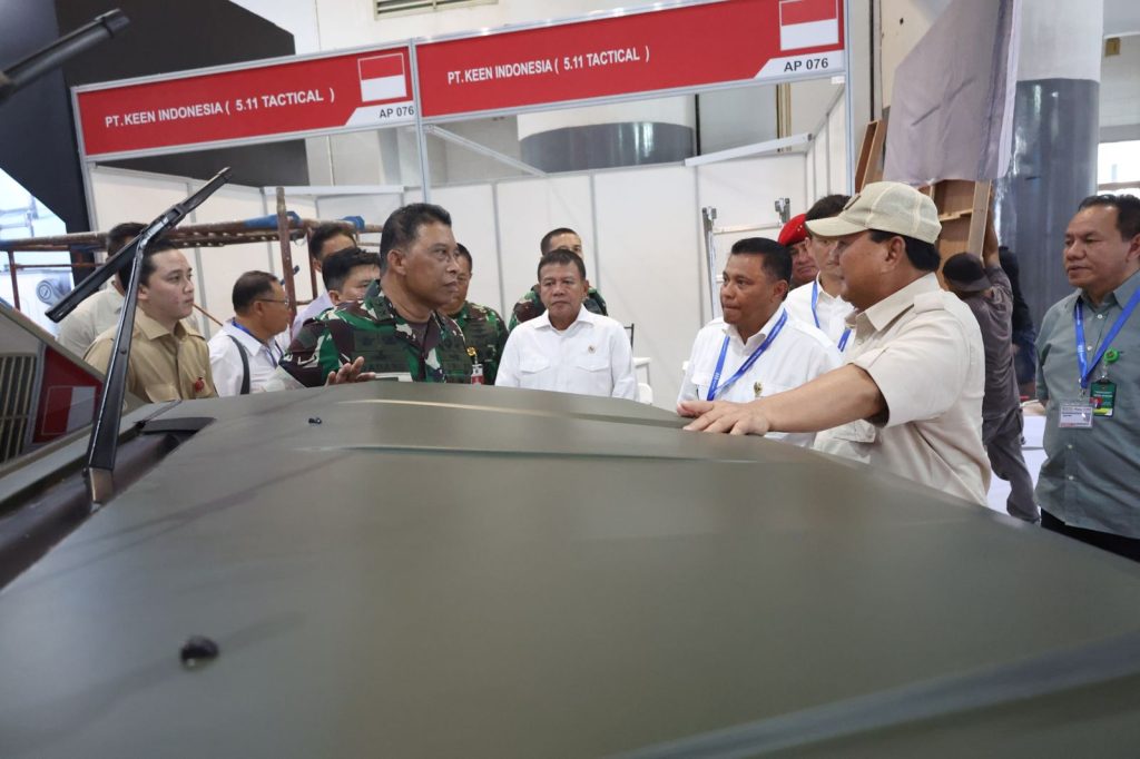 Menhan Prabowo Meninjau Kesiapan Indo Defence 2022 Expo and Forum