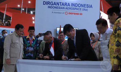 Menhan Prabowo Saksikan Penandatangan Teaming Agreement PTDI dan AMMROC