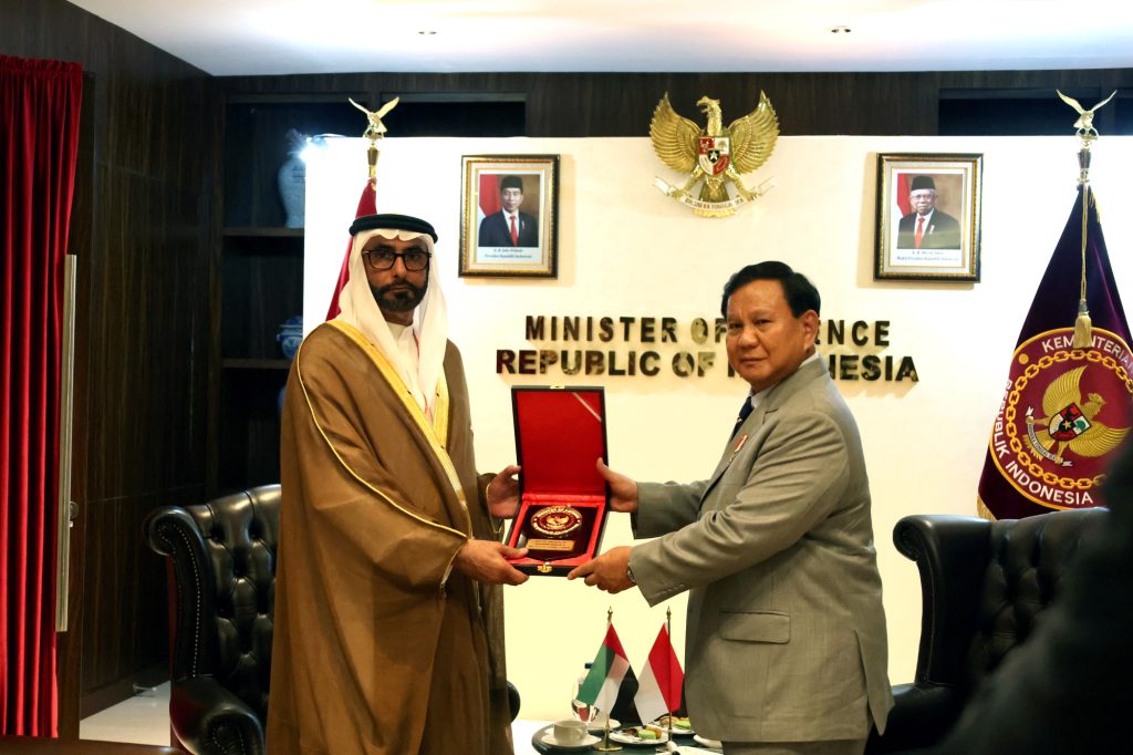 Terima Kunjungan Menhan UEA, Menhan Prabowo Apresiasi Keikutsertaan UEA dalam Indo Defence 2022