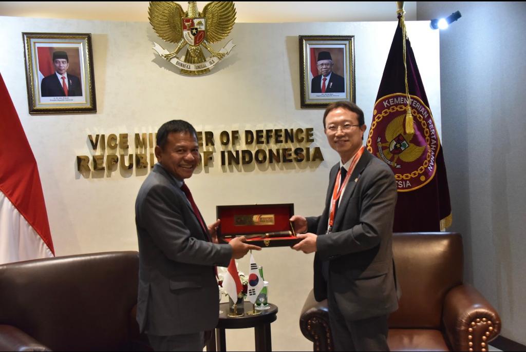 Wamenhan RI Lakukan Courtesy Call Dengan Mitra Kerja Dari Korea Selatan, Timor Leste dan Kolombia