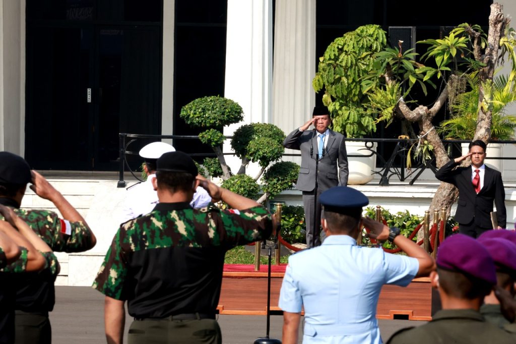 Pimpin Upacara Peringatan Hari Belneg ke-74, Wamenhan Sampaikan Pesan Presiden RI