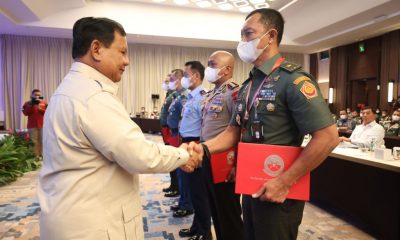 Tutup Warfare and Strategy Course 2022, Menhan Prabowo Tegaskan Pentingnya Penguasaan Teori dan Sejarah Perang