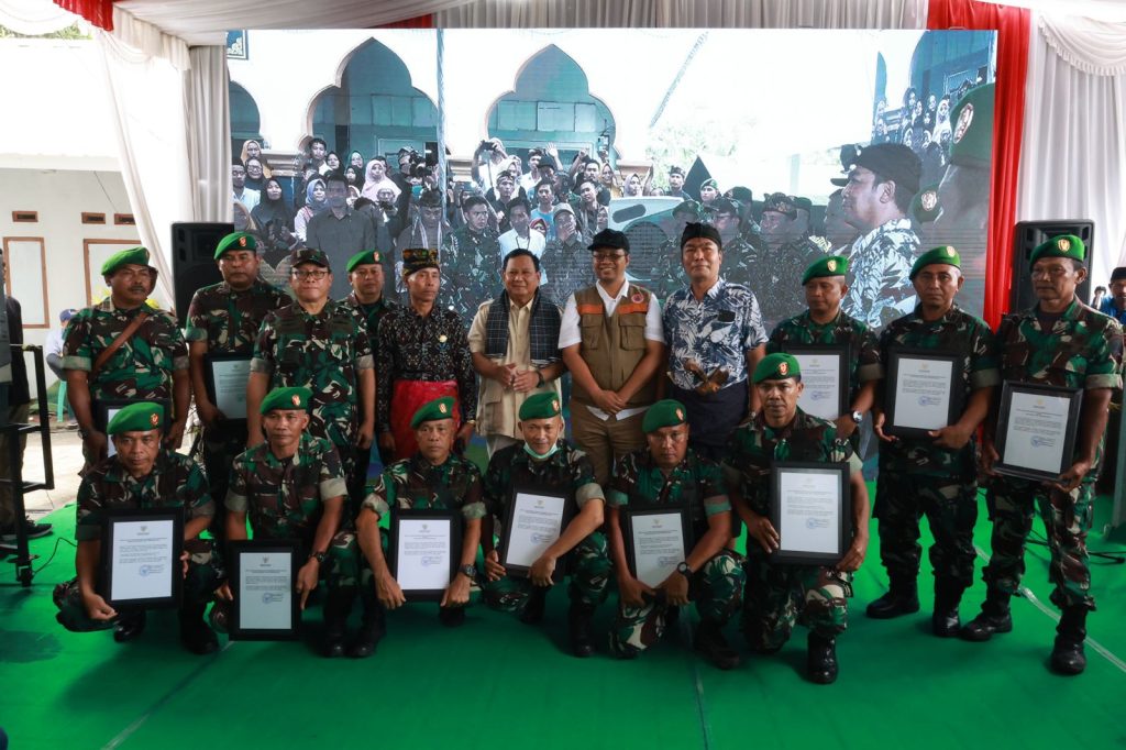 Kemhan dan Unhan Bantu Sumber Air 20 Desa di NTB, Menhan Prabowo: Ini Sangat Membanggakan