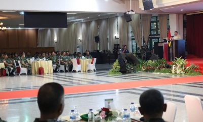 Beri Pembekalan pada Dansat, Menhan Prabowo: Pertahankan Kehormatan Prajurit