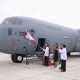 Disaksikan Presiden Jokowi, Menhan Prabowo Serah Terima Pesawat C-130J-30 Super Hercules ke TNI