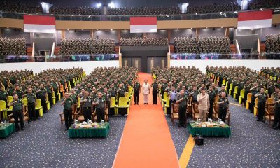Menhan Prabowo Beri Pembekalan 2.000 Babinsa di Samarinda: Keamanan Negara Jamin Perdamaian dan Pertumbuhan Ekonomi
