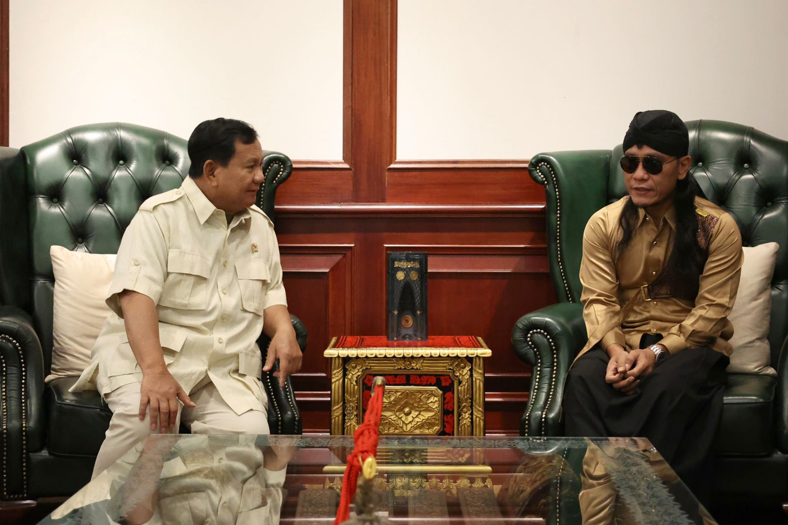 Menhan Prabowo Terima Kunjungan Silaturahmi Gus Miftah