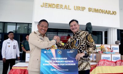 Sekjen Kemhan Terima Penyerahan Paket Sembako Idul Fitri Secara Simbolis