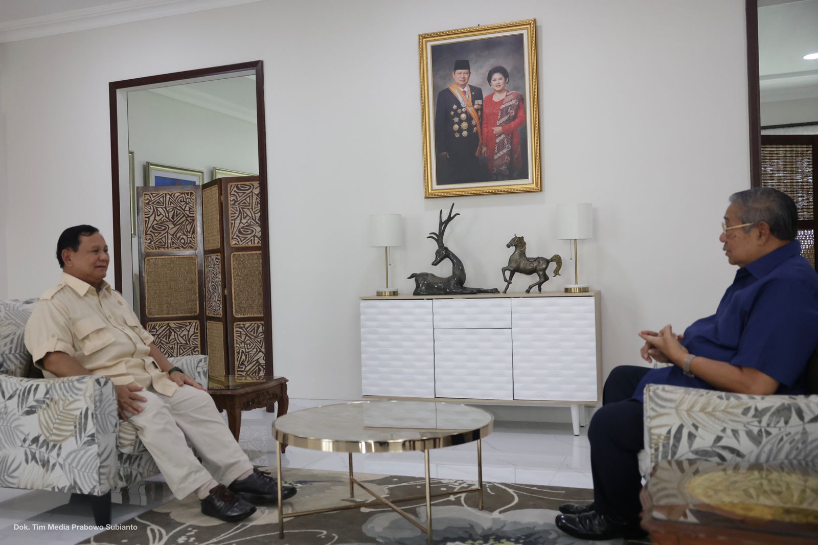 Menhan Prabowo Bertemu Jenderal SBY di Pacitan, Bahas Soal Kebangsaan