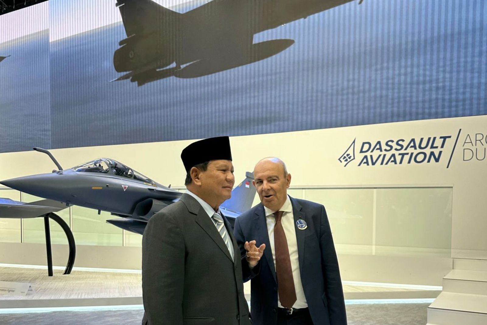 Menhan Prabowo Hadiri Paris Air Show 2023, Miniatur Rafale Indonesia Dipamerkan
