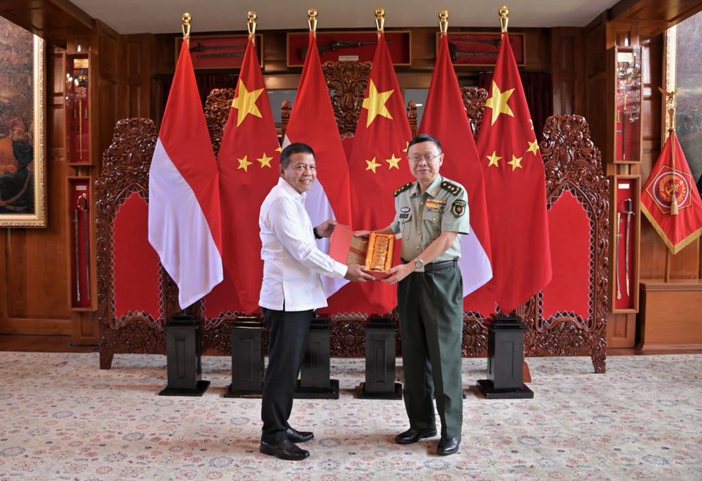 Wamenhan M. Herindra Terima Rektor UNHAN China, Ditawarkan Kerja sama Pendidikan dan Industri Pertahanan