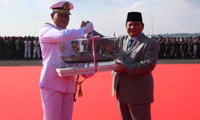 Menhan Prabowo Serah Terimakan Dua KRI ke TNI AL: Pulau Fani-731 dan Pulau Fanildo-732.