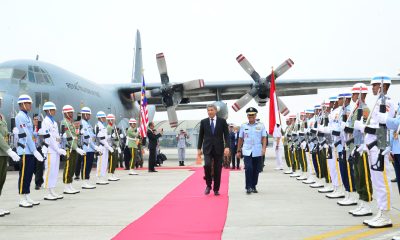Sekjen Kemhan RI Sambut Kedatangan Menhan Malaysia ke Indonesia