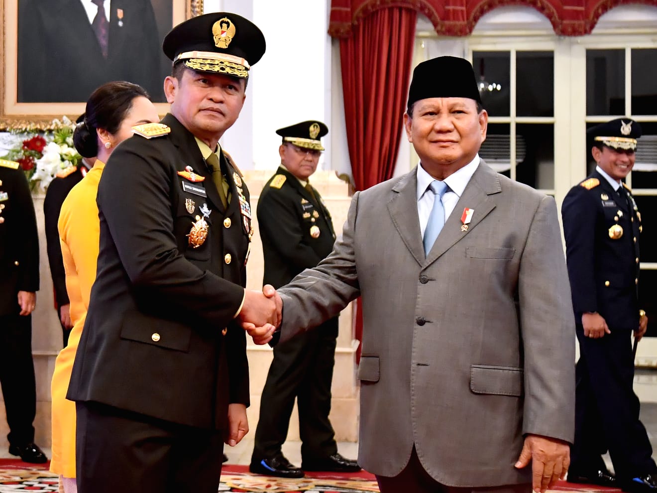 Menhan Prabowo Hadiri Pelantikan KSAD Baru, di Istana Negara