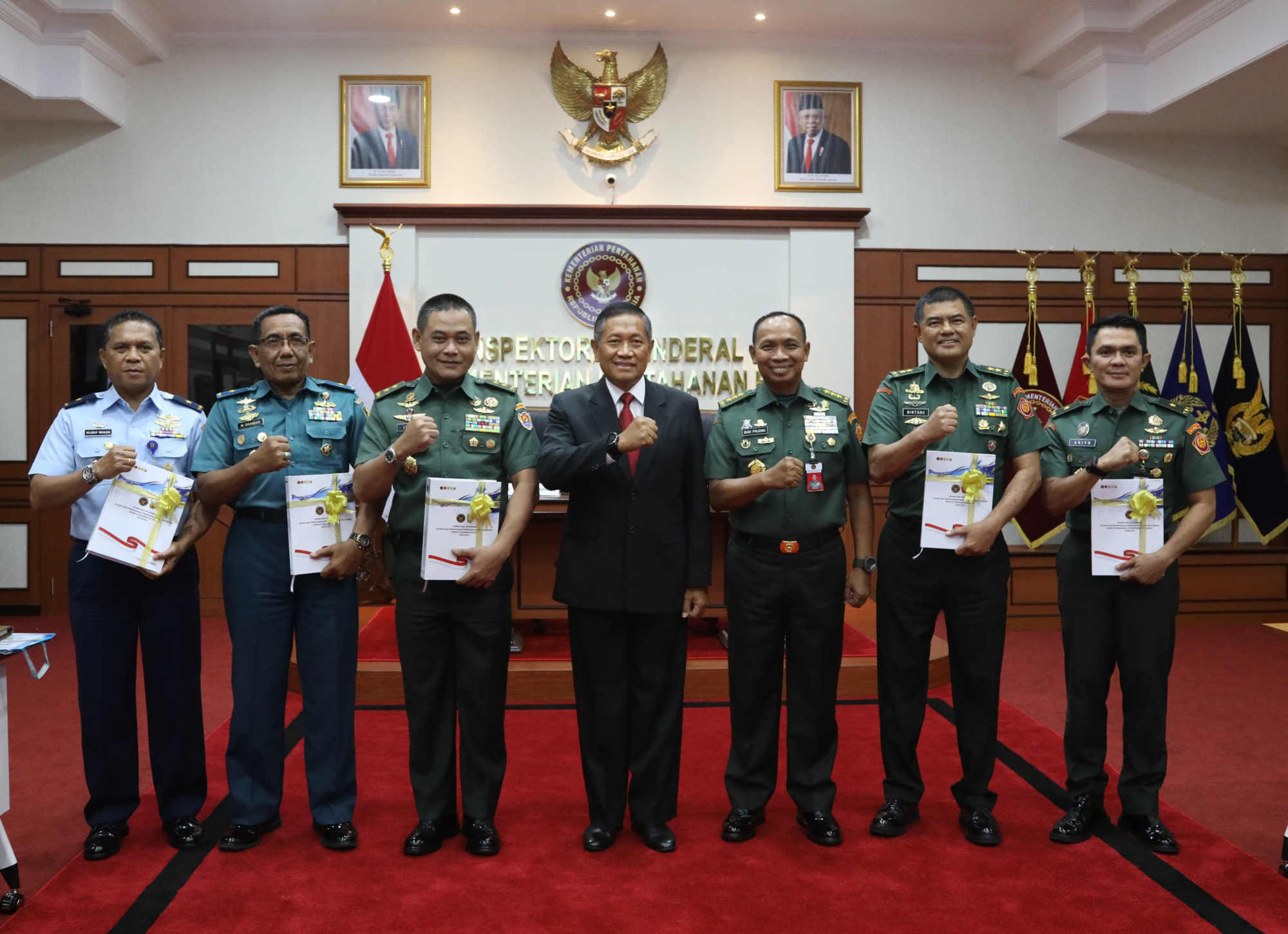 Sekjen Kemhan Pimpin Rapat Laporan Hasil Pelaksanaan Satgas Penatausahaan Pemanfaatan BMN di Lingkungan Kemhan dan TNI