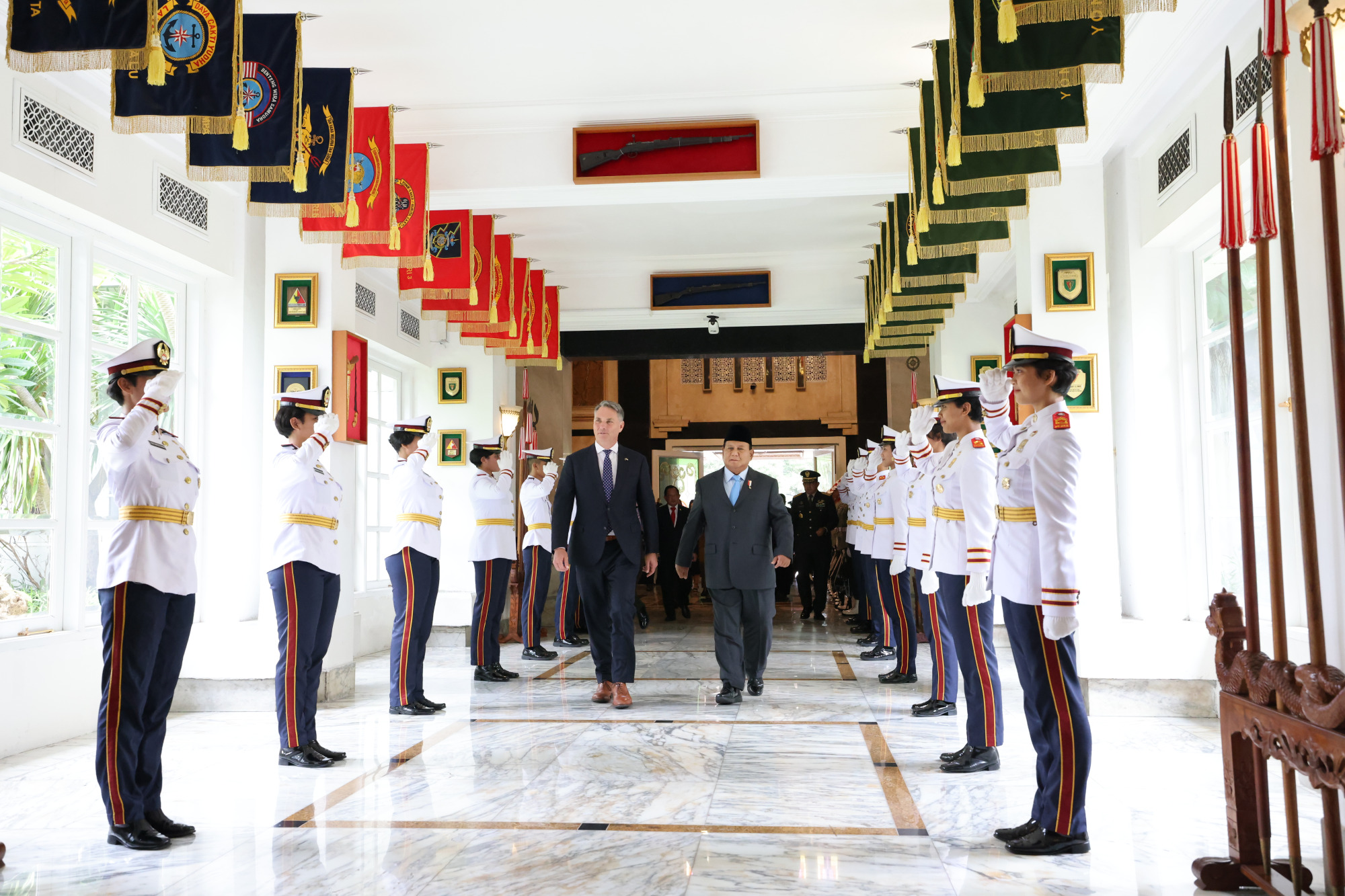 Menhan Prabowo Terima Kunjungan Kehormatan Menhan Australia, Bahas Hubungan Bilateral Pertahanan