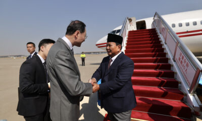 Menhan Prabowo Tiba di China, Disambut Hangat Sejumlah Pejabat Tinggi