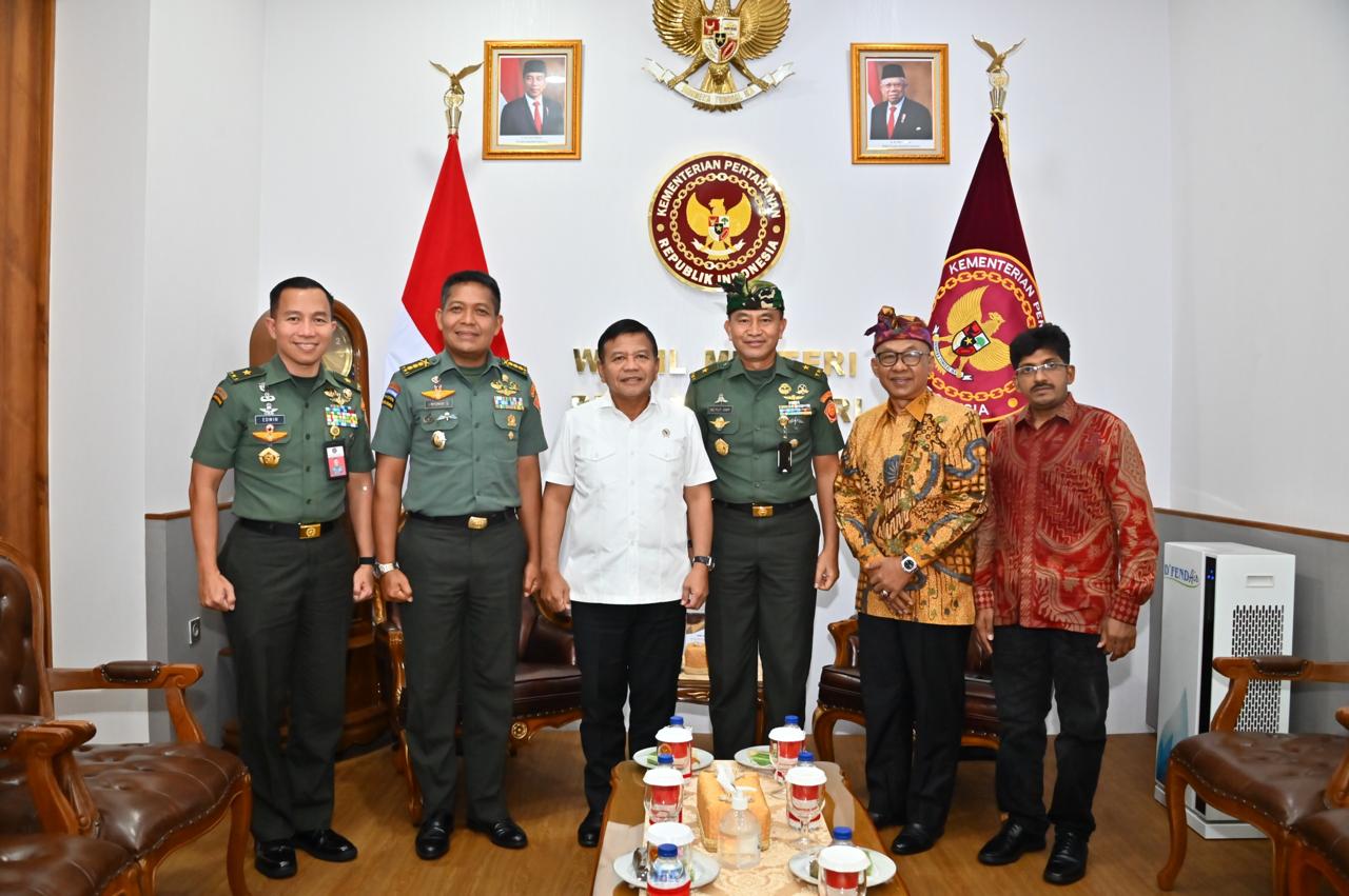 Wamenhan M. Herindra Wakili Menhan Terima Panitia Hari Suci Nyepi Nasional