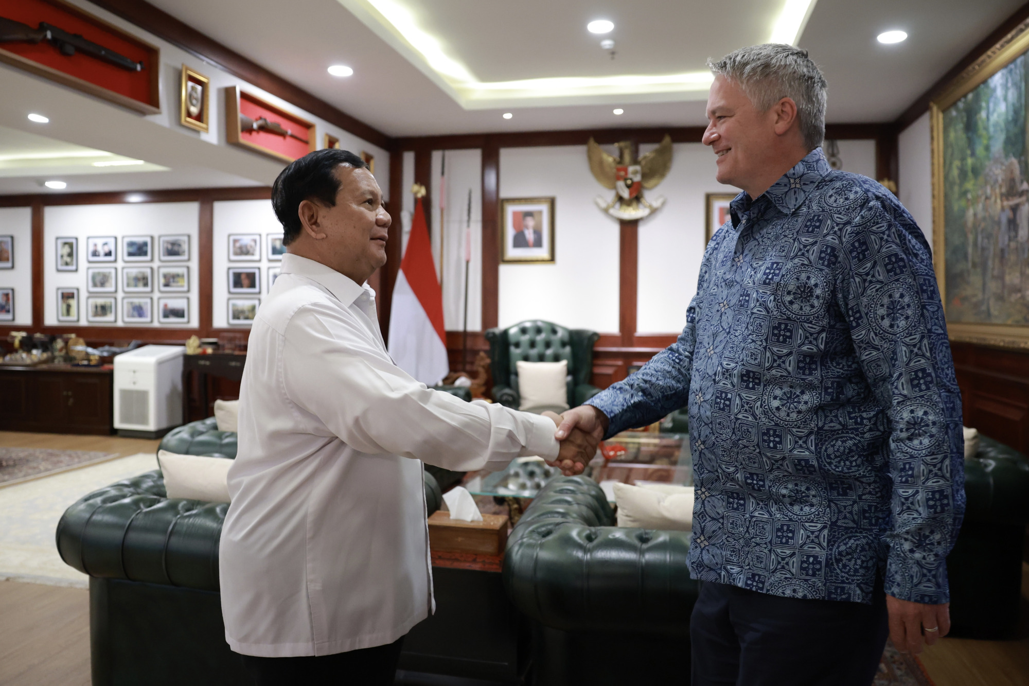 Menhan Prabowo Terima Kunjungan Menko Airlangga dan Sekjen OECD di Kemhan