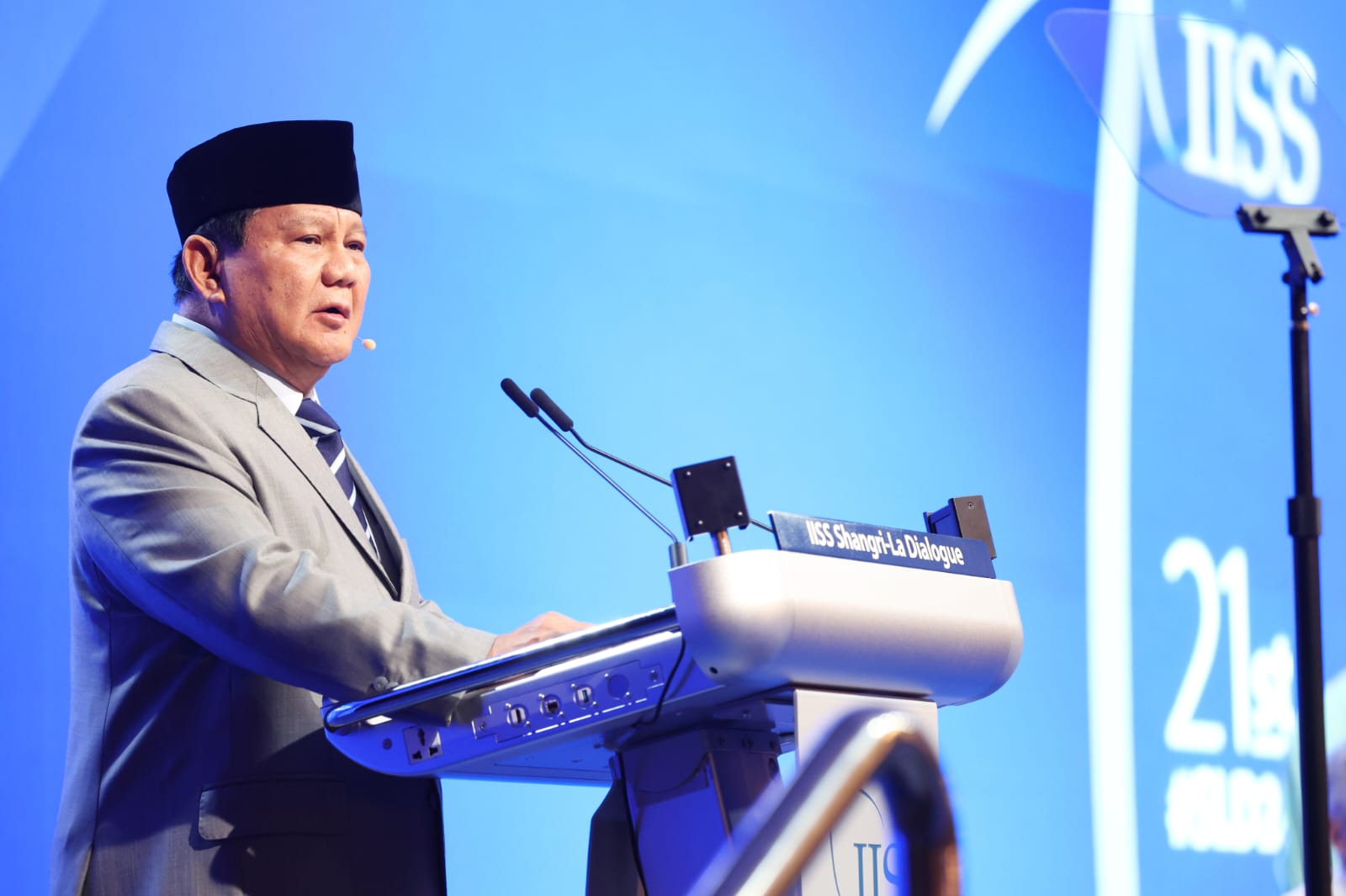 Menhan Prabowo Dorong Peran Aktif Negara di Dunia Untuk Perdamaian dan Keamanan di Forum IISS Shangri-La