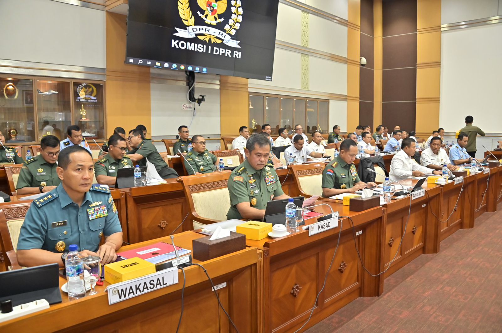 Wamenhan RI Hadiri Rapat Kerja dengan Komisi I DPR RI, Bahas Anggaran Kemhan dan TNI