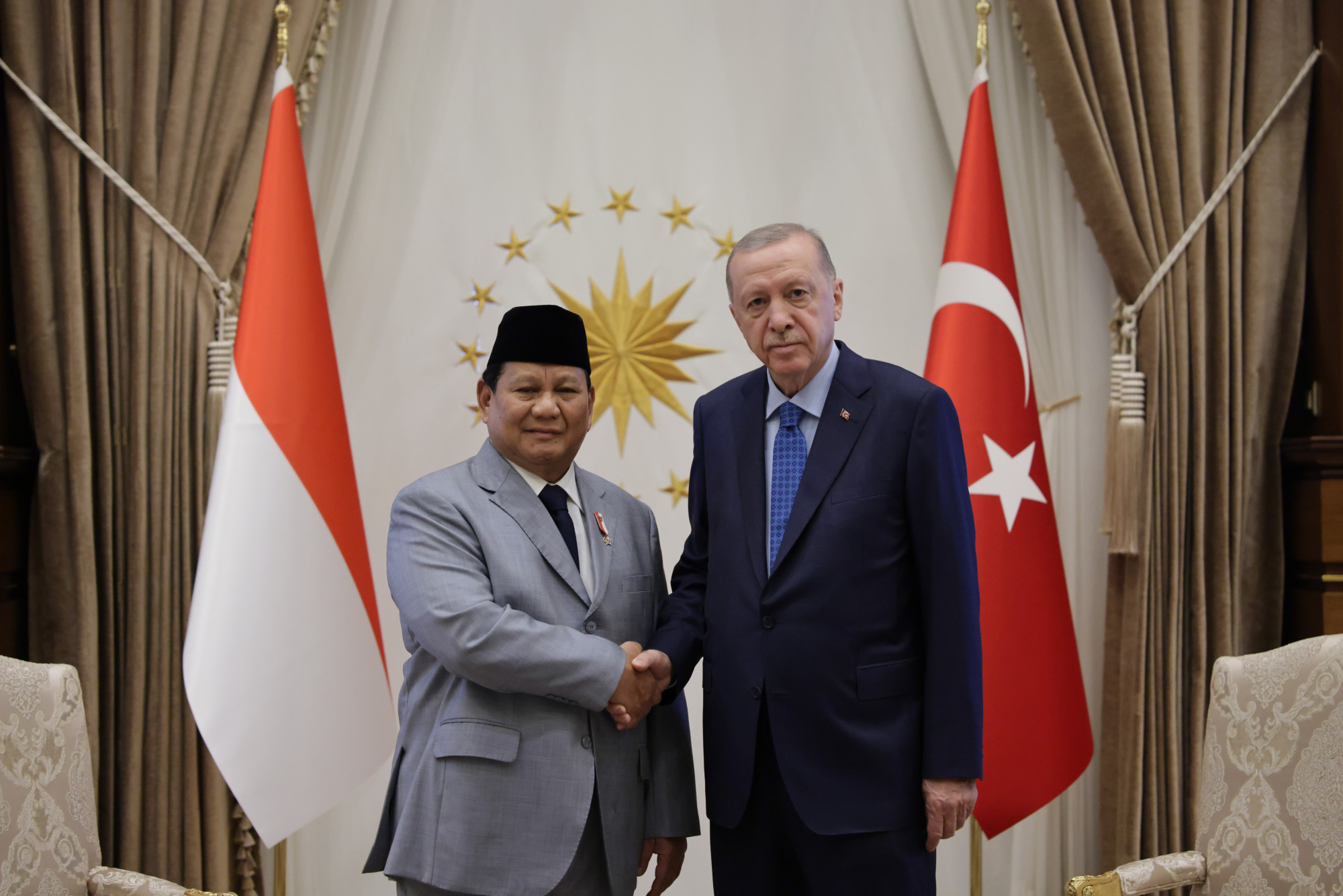 Temui Presiden Erdoğan, Menhan Prabowo Bahas Kerja Sama Pertahanan RI – Turki