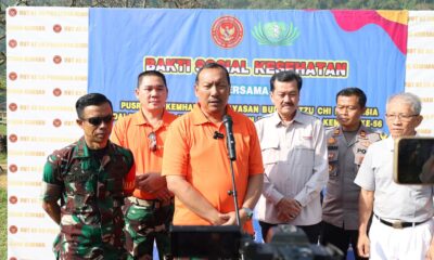 Pusrehab Kemhan Bakti Sosial Kesehatan Ke Masyarakat, Beri Bantuan Kaki Palsu, Kacamata Baca dan Alat Bantu Dengar Gratis