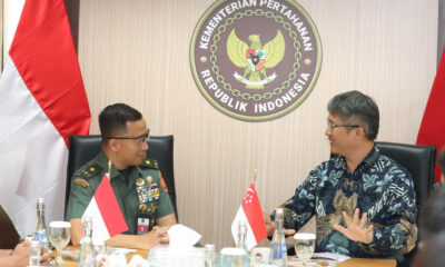 Karo Humas Setjen Kemhan Terima Kunjungan Kepala Grup Komunikasi Kementerian Pertahanan Singapura