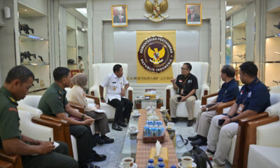 Plt. Sekjen Kemhan Terima Kunjungan Audiensi Direktur LPPOM MUI DKI Jakarta
