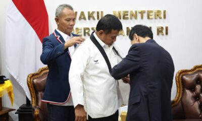 Wamenhan M. Herindra Terima Penyematan serta Penganugerahan DAN Kehormatan Sabuk Hitam dari Taekwondo Indonesia