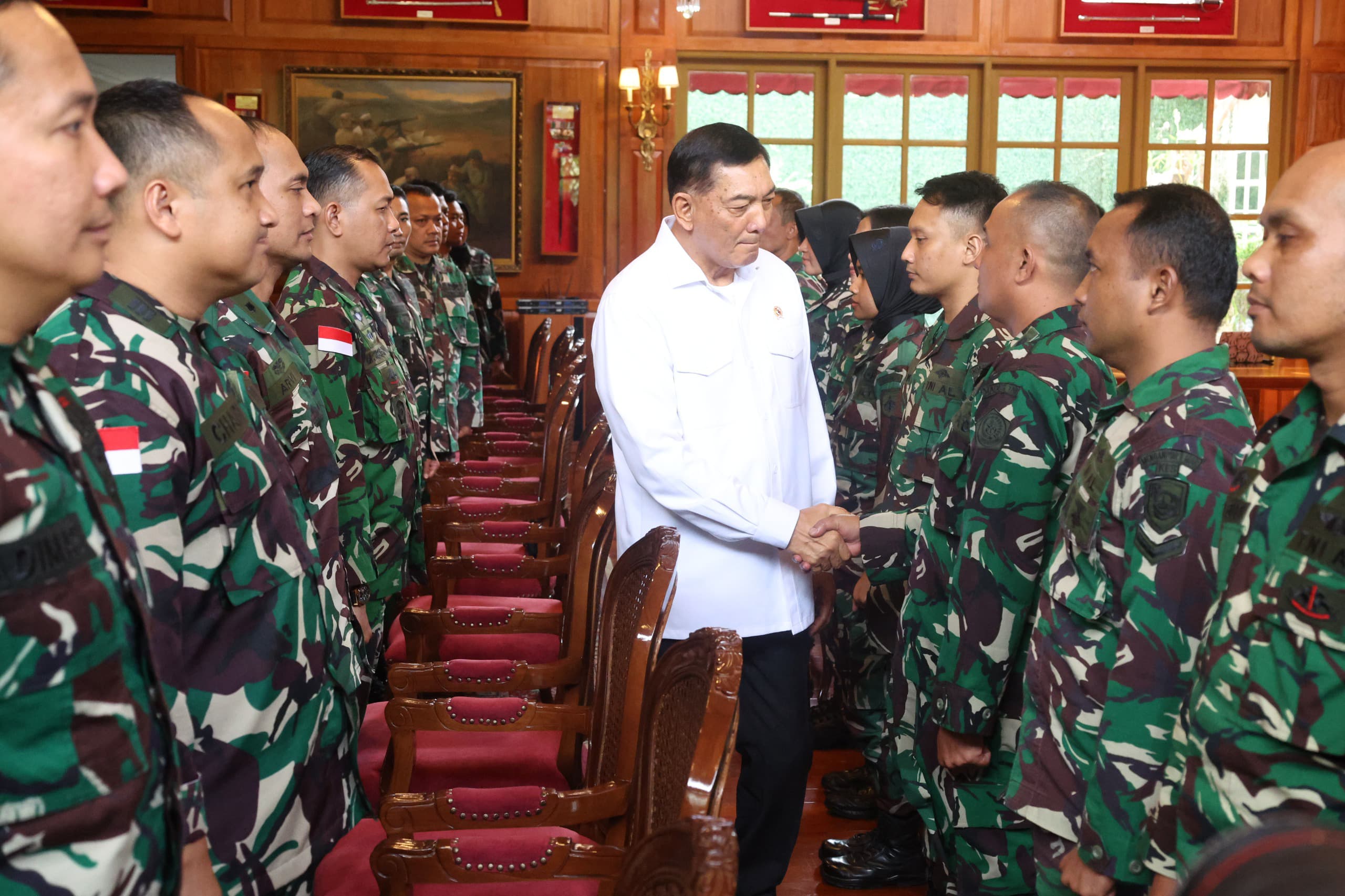 Menhan Sjafrie Beri Pembekalan Nakes TNI Gelombang Dua