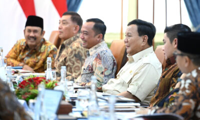 Menhan Sjafrie Hadiri Rapat Terbatas, Presiden Prabowo Tekankan Pentingnya Sinergi Lintas Sektor 