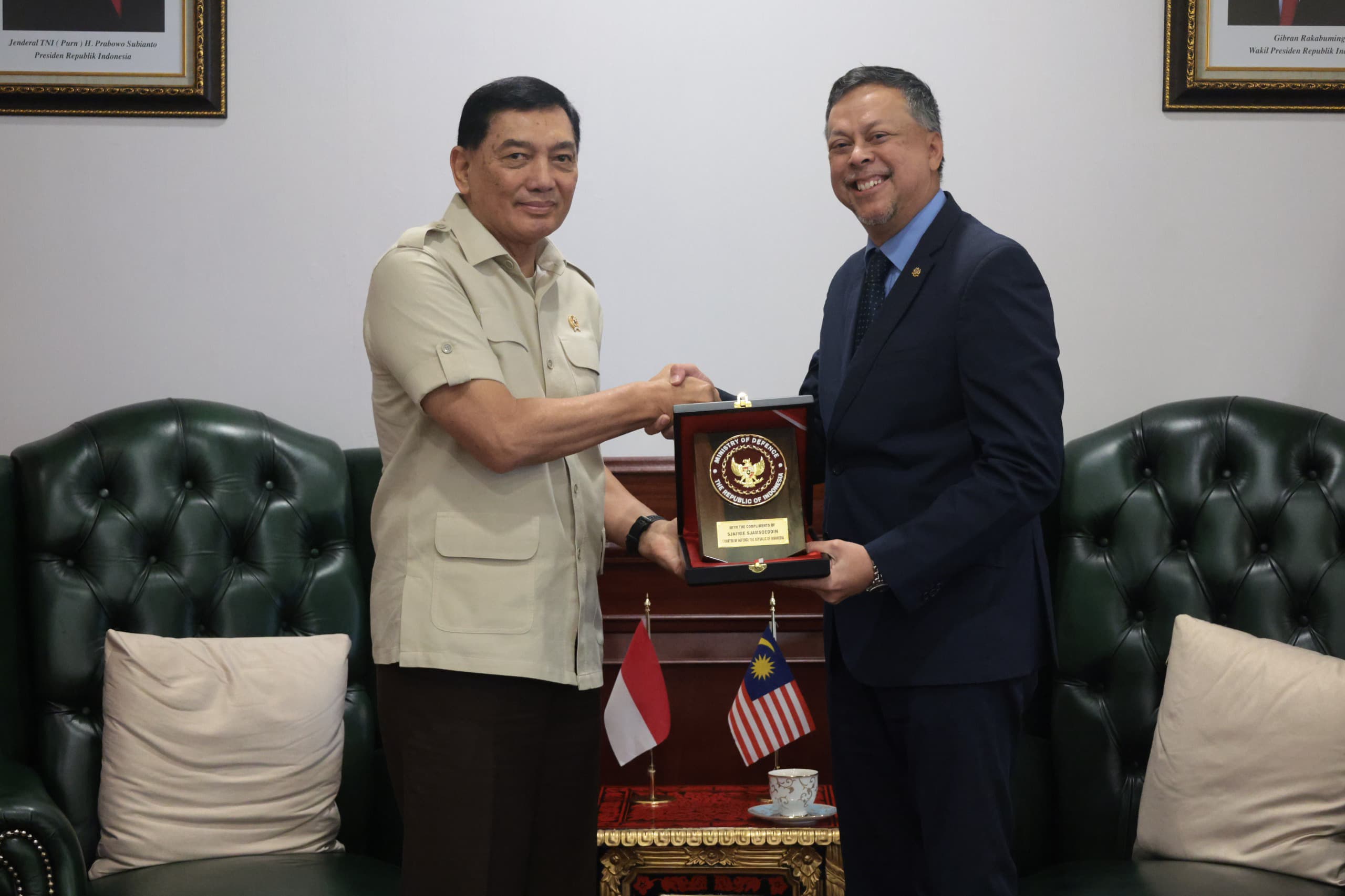 Menhan Sjafrie Menerima Dubes Malaysia, Bahas Pengembangan Industri Pertahanan