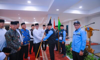 Pilar Saga Ichsan Bersama Wagub Banten Lepas 393 Calon Jemaah Haji Kloter 47 Asal Tangsel