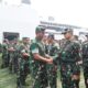 Perkuat Pertahanan dan Dukung Pembangunan Daerah, Wakasad Lepas Personel TNI AD ke Berbagai Penugasan di Seluruh Indonesia