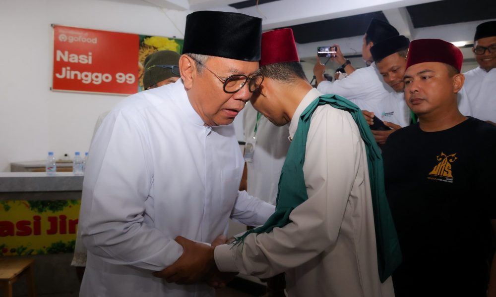 Hadirkan Penceramah Ustaz Abdul Somad, Wali Kota Tangsel Benyamin Davnie Ikuti Peringatan Maulid Nabi di Masjid Raya Vila Inti Persada