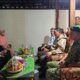 Lanjutkan Takziah, Menhan Sjafrie Sampaikan Negara Hadir untuk Kopda Amin Nurohman