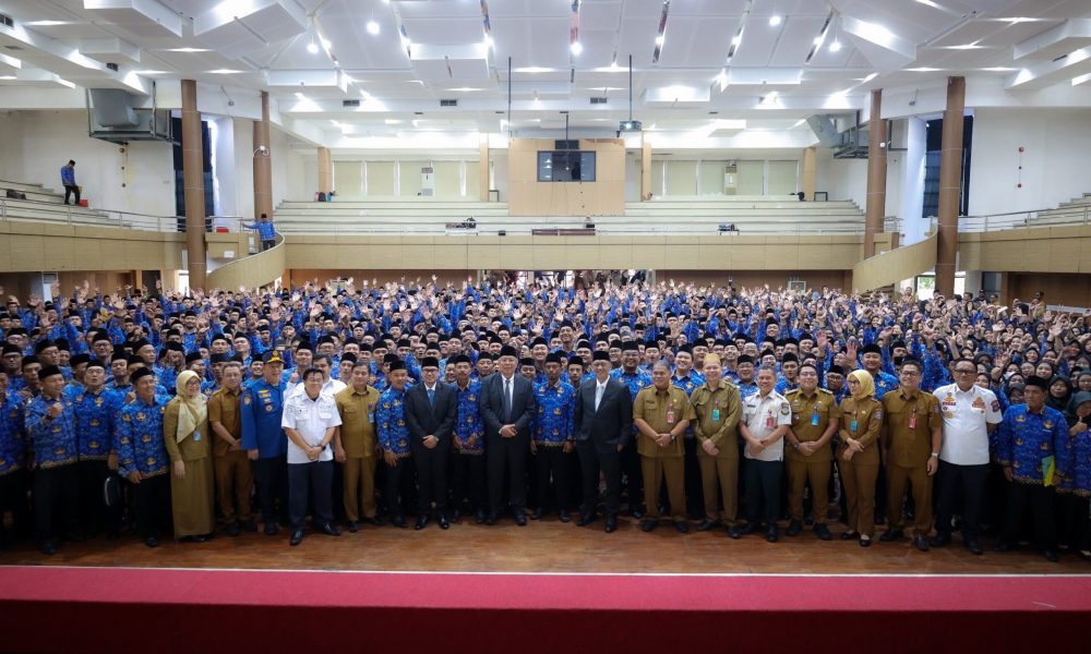 Pesan Tegas Wali Kota Benyamin Davnie Saat Lantik 853 PPPK Tahap II Tangsel