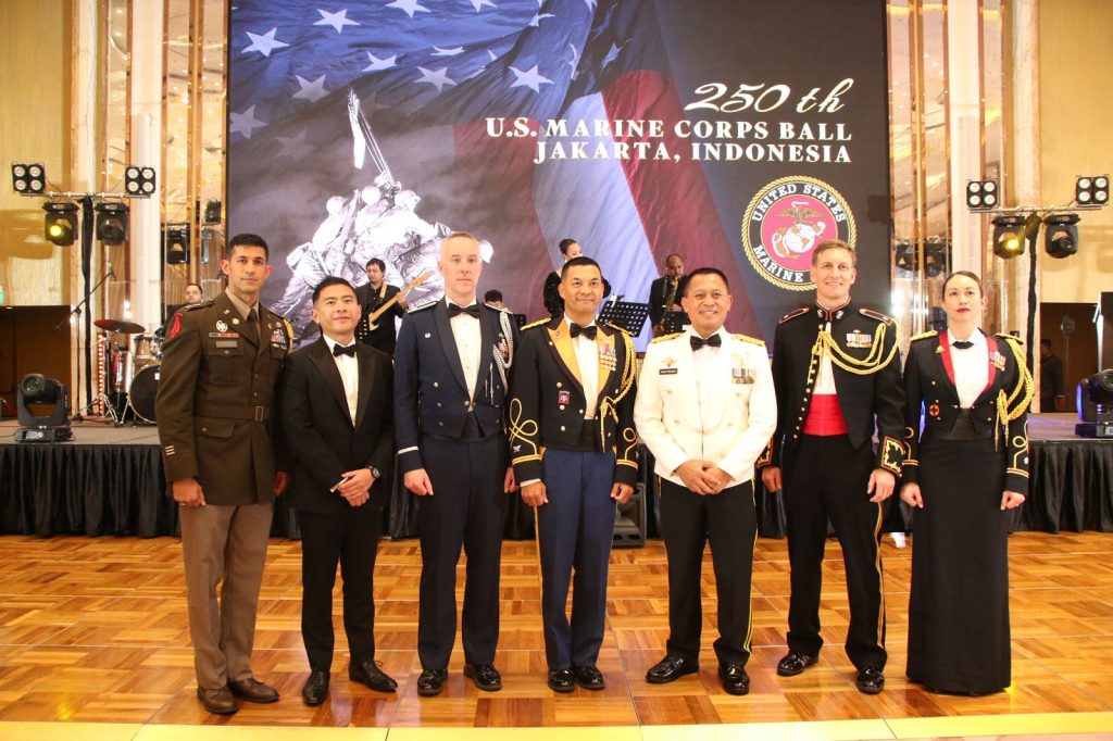 Dirjen Strahan Kemhan Hadiri 250th U.S. Marine Corps Ball di Jakarta