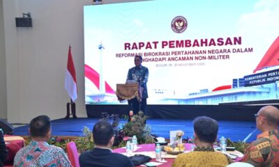 Sekjen Kemhan Buka Rapat Reformasi Birokrasi Pertahanan untuk Perkuat Daya Tangkal terhadap Ancaman Non Militer
