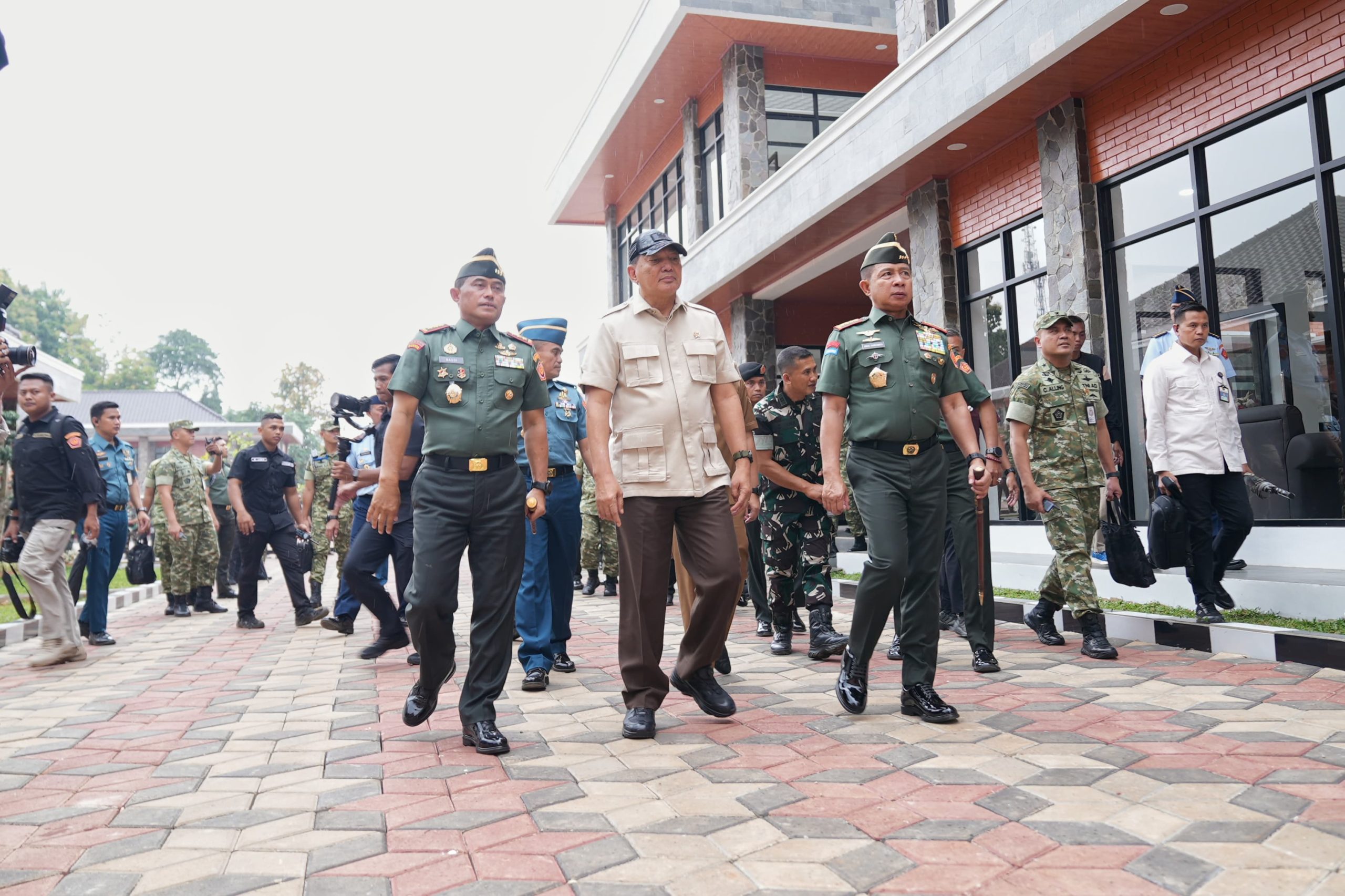 Menhan Sjafrie Resmikan Fasilitas Sepa PK TNI: Perkuat Pembinaan Personel Berbasis Meritokrasi