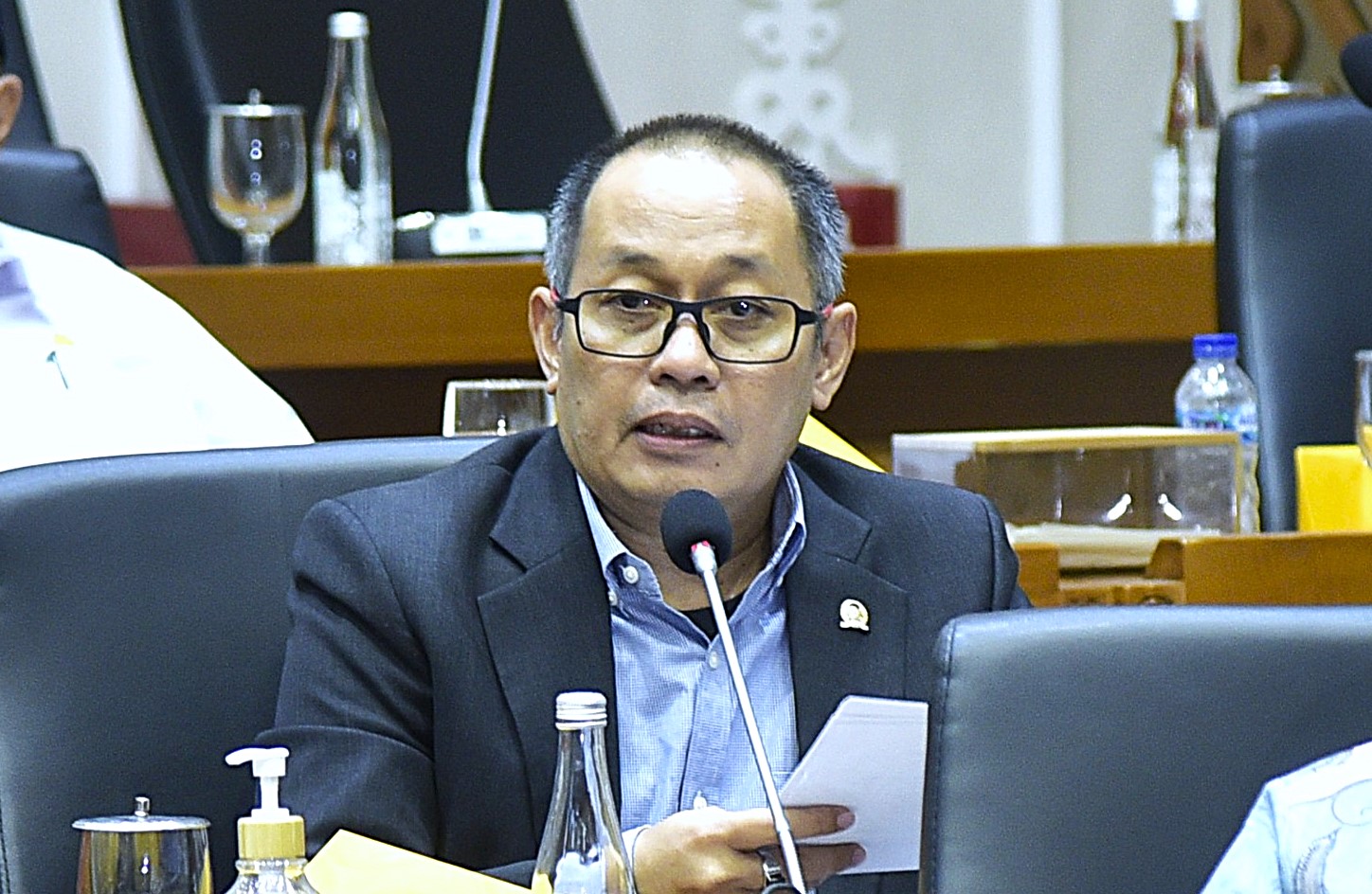 Rencana Penambahan Layer Cukai Rokok Berpotensi PHK di Sektor Kretek Tangan